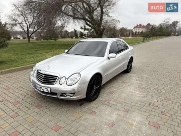 Авто Mercedes E-Class 2003 № 7252862