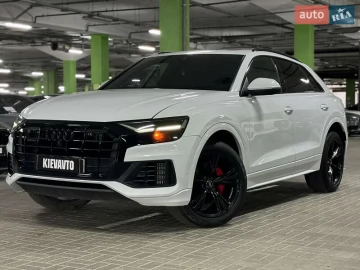 Авто Audi Q8 2019 № 7253124