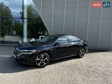 Авто Volkswagen Passat 2020 № 7253434