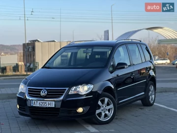 Авто Volkswagen Touran 2007 № 7253789
