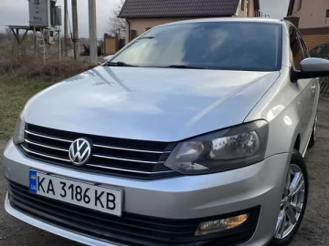 Авто Volkswagen Polo 2017 № 7254581