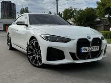 Авто BMW I4 2022 № 7255691