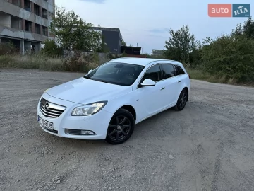 Авто Opel Insignia 2012 № 7257115