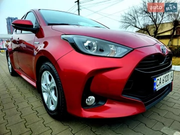 Авто Toyota Yaris 2021 № 7257454
