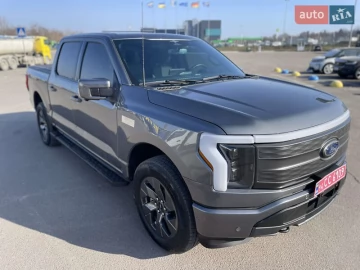 Авто Ford F-150 2023 № 7257889