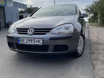Авто Volkswagen Golf 2004 № 7258201