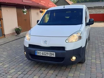 Авто Peugeot Partner 2013 № 7258214