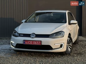 Авто Volkswagen E-Golf 2015 № 7258455