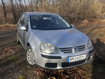 Авто Volkswagen Golf 2003 № 7259420