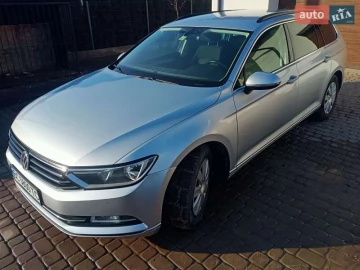 Авто Volkswagen Passat 2016 № 7260125