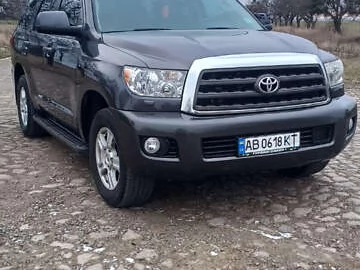 Авто Toyota Sequoia 2014 № 7260377