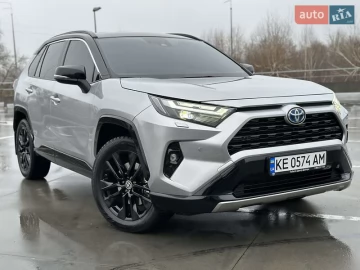 Авто Toyota Rav4 2023 № 7260491
