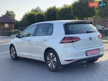 Авто Volkswagen E-Golf 2016 № 7261690