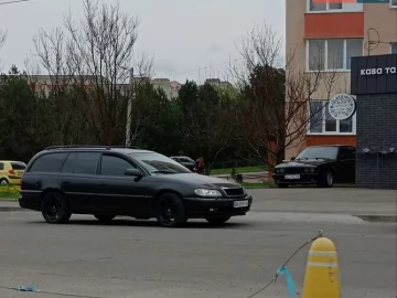 Авто Opel Omega 2002 № 7261870