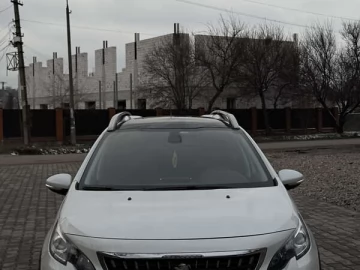 Авто Peugeot 2008 2017 № 7265677