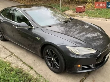 Авто Tesla Model S 2015 № 7267852