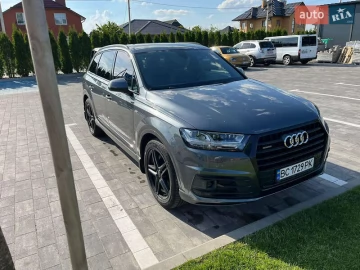 Авто Audi Q7 2018 № 7268152