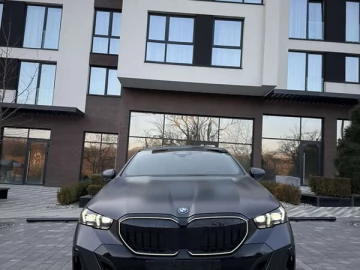 Авто BMW 5 Series 2024 № 7268169