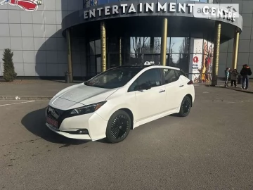 Авто Nissan Leaf 2023 № 7270619