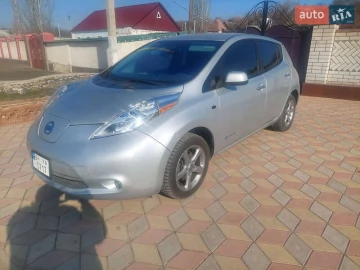 Авто Nissan Leaf 2012 № 7271037