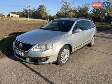 Авто Volkswagen Passat 2010 № 7274603