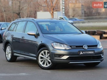 Авто Volkswagen Golf Alltrack 2019 № 7274966