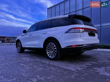 Авто Lincoln Aviator 2019 № 7275121