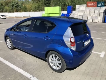 Авто Toyota Aqua 2013 № 7275646