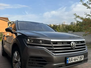Авто Volkswagen Touareg 2019 № 7276154