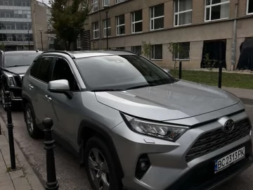 Авто Toyota Rav4 2022 № 7276166