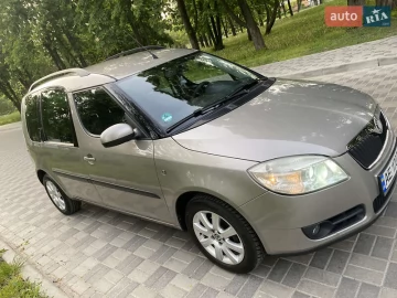 Авто Skoda Roomster 2010 № 7276476