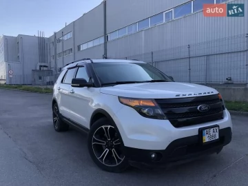 Авто Ford Explorer 2013 № 7277043