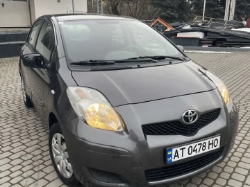 Авто Toyota Yaris 2011 № 7277470