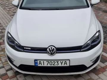 Авто Volkswagen E-Golf 2020 № 7279244