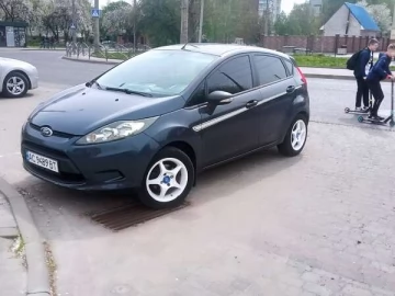 Авто Ford Fiesta 2011 № 7280993