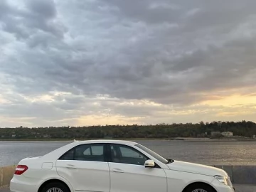 Авто Mercedes E-Class 2010 № 7281315