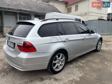 Авто BMW 3 Series 2005 № 7281498