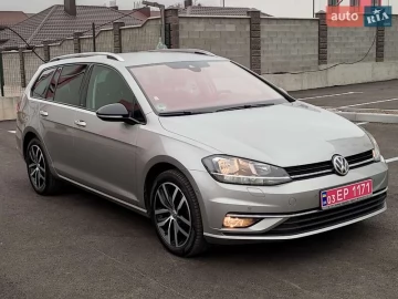 Авто Volkswagen Golf 2019 № 7281830