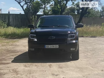 Авто Chevrolet Suburban 2007 № 7282023