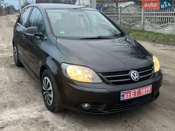 Авто Volkswagen Golf Plus 2008 № 7282244