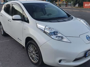 Авто Nissan Leaf 2014 № 7282274