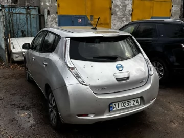 Авто Nissan Leaf 2013 № 7282918