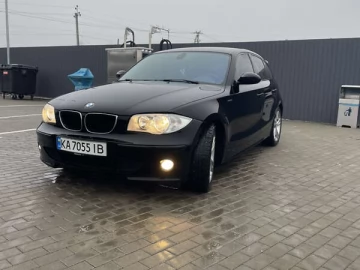 Авто BMW 1 Series 2005 № 7282929