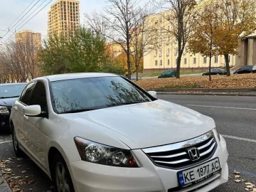 Авто Honda Accord 2012 № 7283559