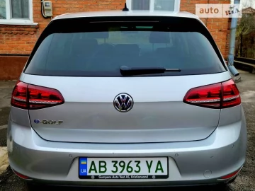 Авто Volkswagen E-Golf 2016 № 7284162