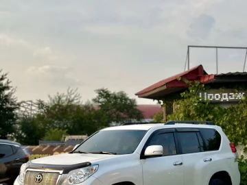Авто Toyota Land Cruiser Prado 2010 № 7284476