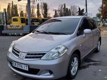Авто Nissan Tiida 2010 № 7284822