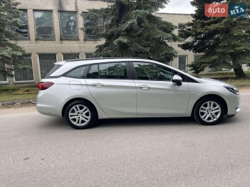 Авто Opel Astra 2019 № 7287069