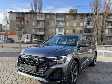 Авто Audi Q8 2025 № 7287552