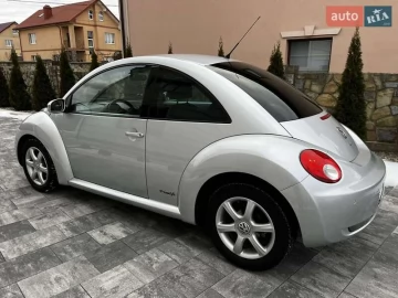 Авто Volkswagen Beetle 2009 № 7289048